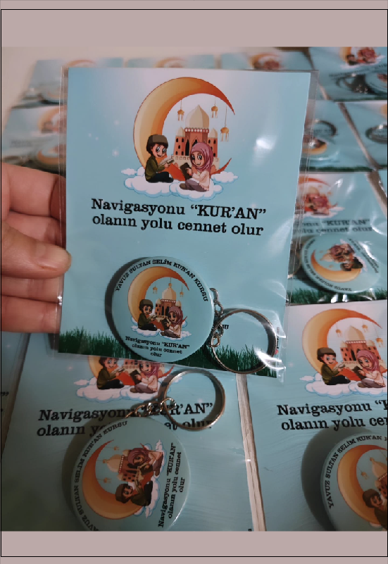Navigasyonu Kur’an Olan Açacaklı Anahtarlıklı Çocuk Hediyelik Kart Paketi