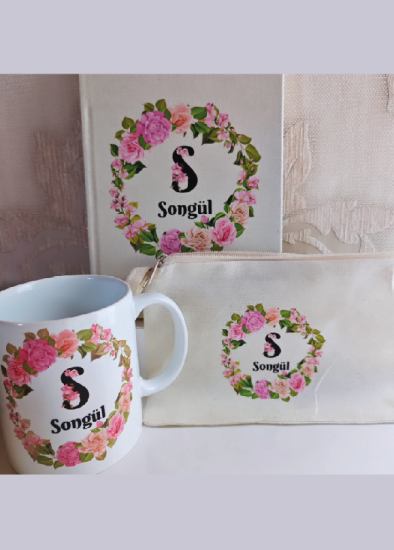 Pembe Çiçekli Kanvas Defter - Kupa Bardak Ve Clucht Çanta (İSİMLİ)