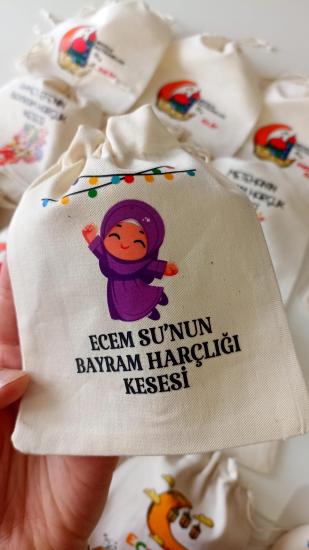 Tesettürlü Kız Temalı İsimli - Çocuk Bayram Harçlık Kesesi(12*15 cm)