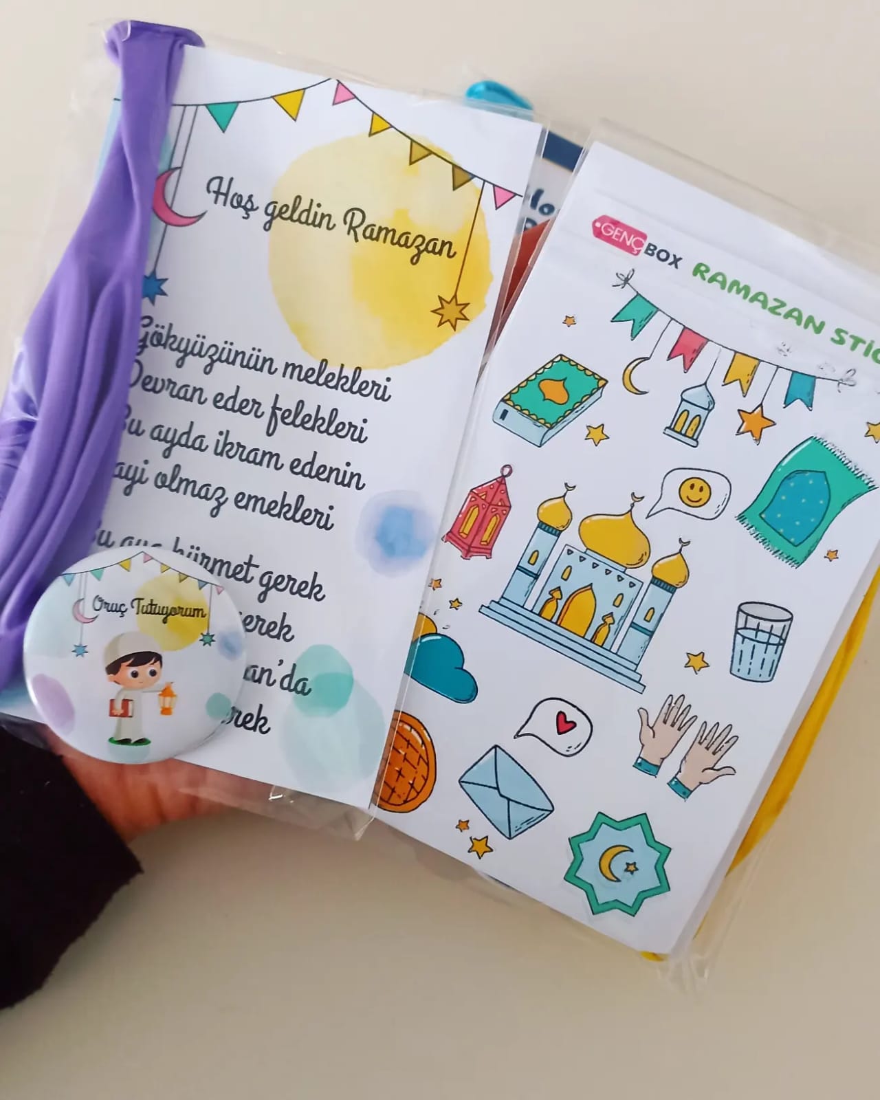 Ramazan Manili Kart- Balon -Rozet ve Stickerlı Dolu Dolu Paket :)