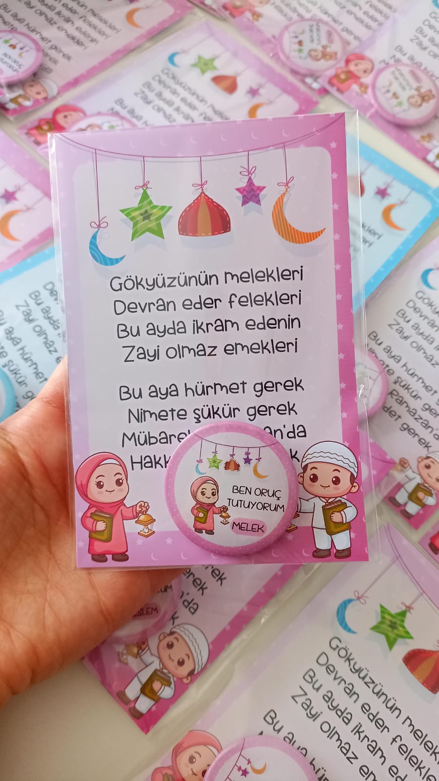 Ramazan Manili Kart ve İsimli Rozet Paketi