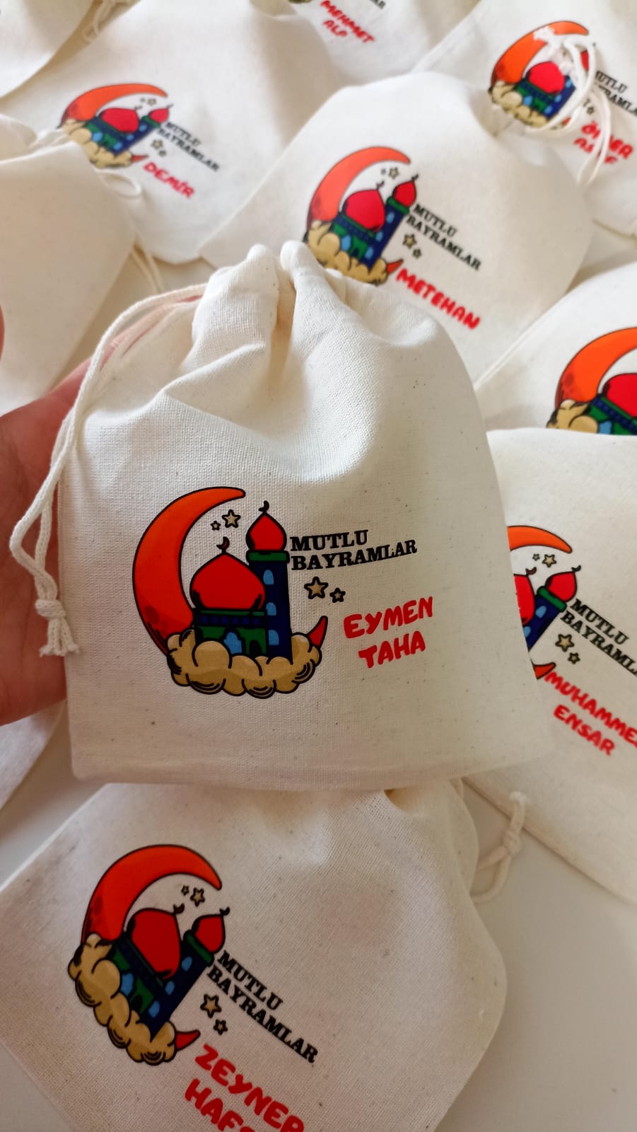 Mutlu Bayramlar Yazılı Camii Temalı - İsme Özel Bez Kese (15*20)