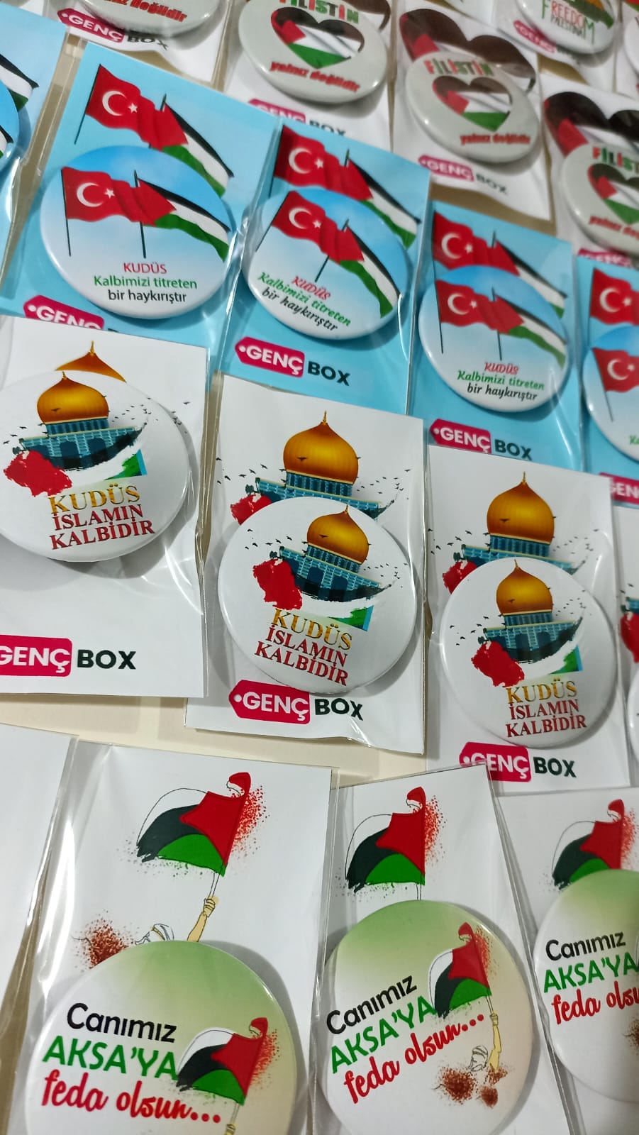 Filistin Rozetleri Özel Kağıt ve Jelatinli Paket (TEK ADET)