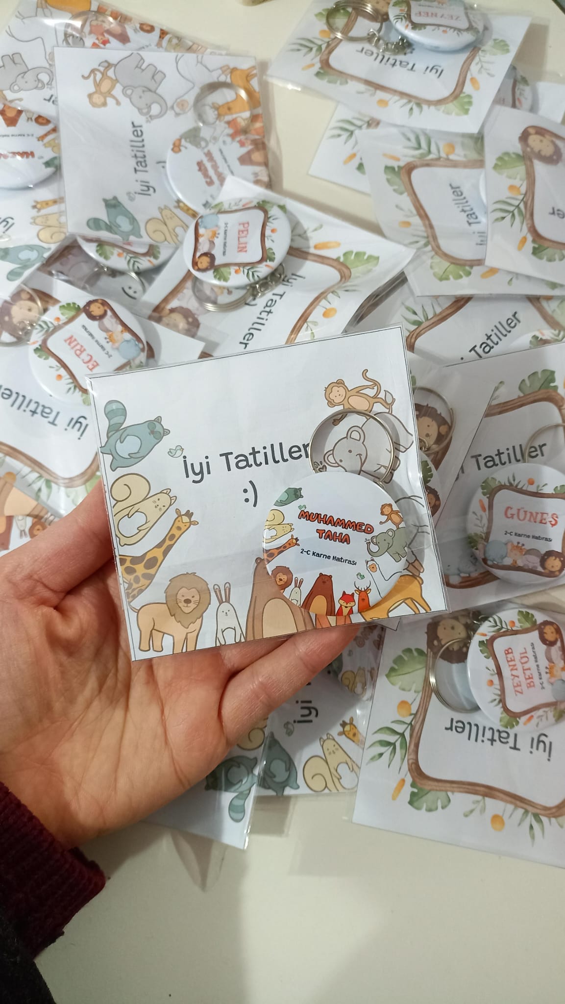 Hayvan Figürlü Açacaklı Anahtarlıklı Çocuk Hediyelik Paket