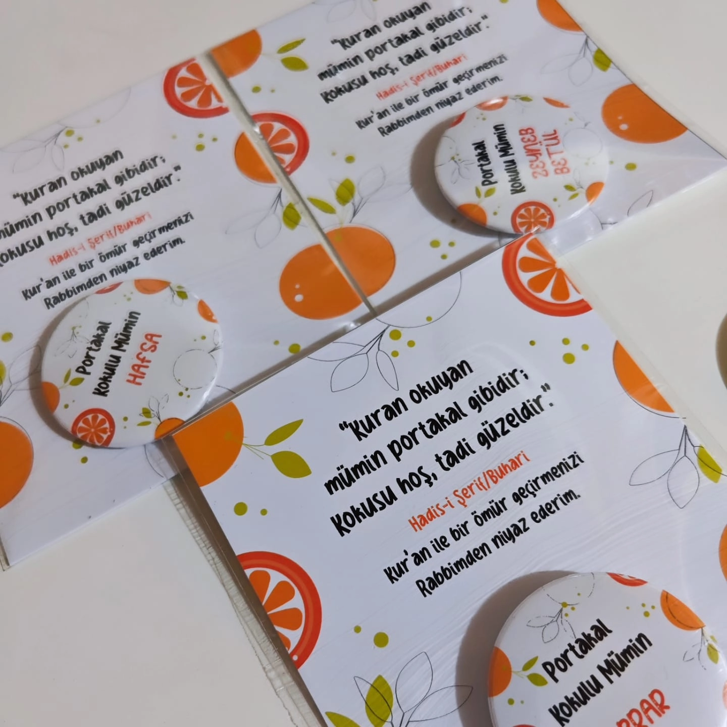 Portakal Kokulu Mümin - İsme Özel İsimli Rozet Hediyelik Kart Paket