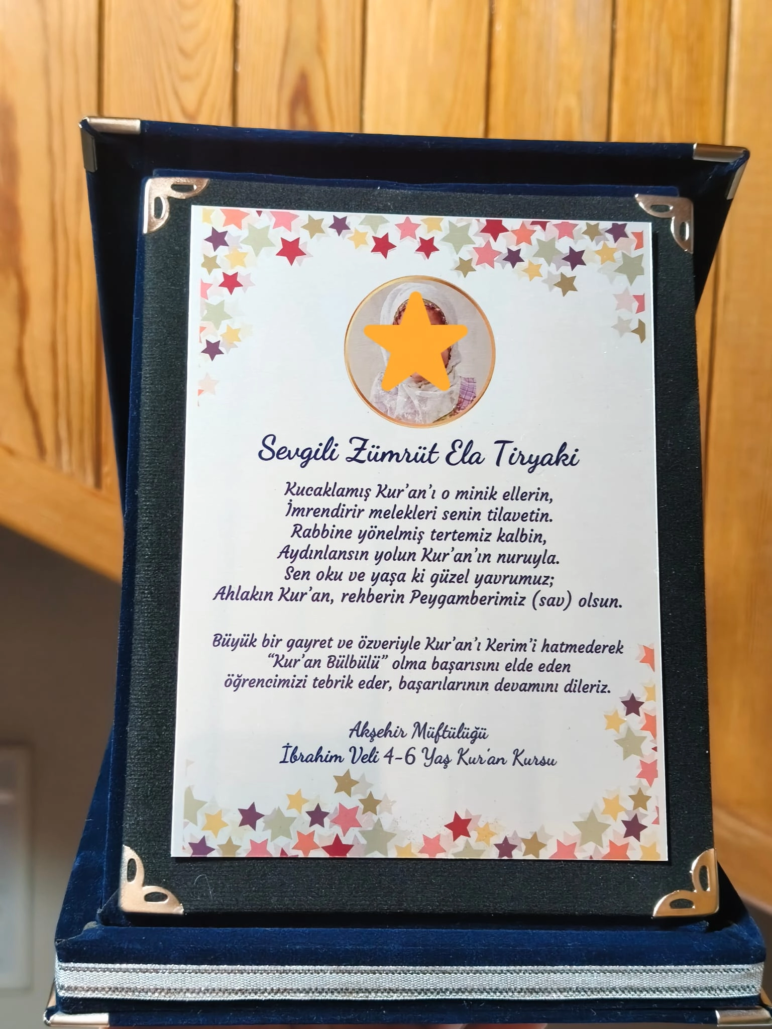Resimli Hatim Plaketi- Kadife Lacivert Plaket (Orta Boy)